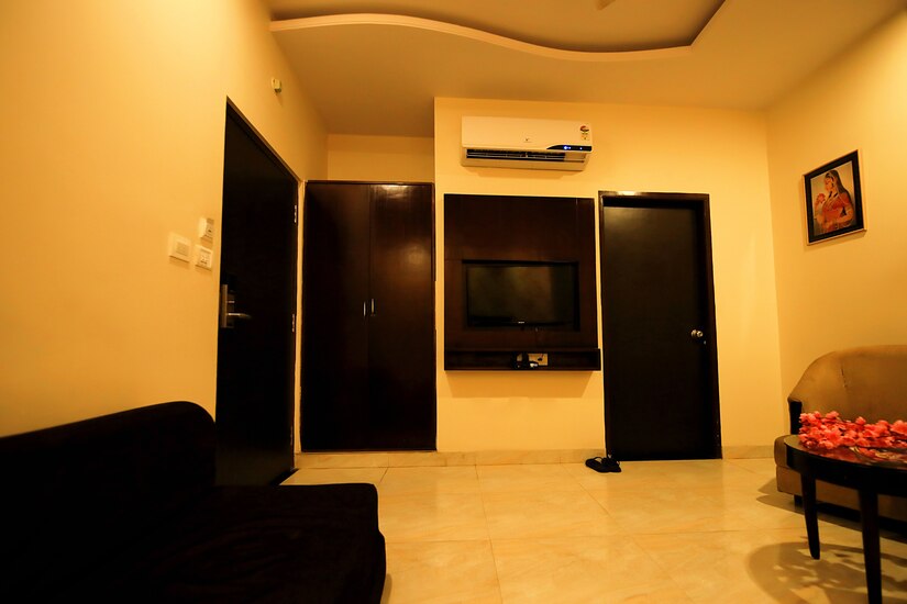 Property gallery image 3