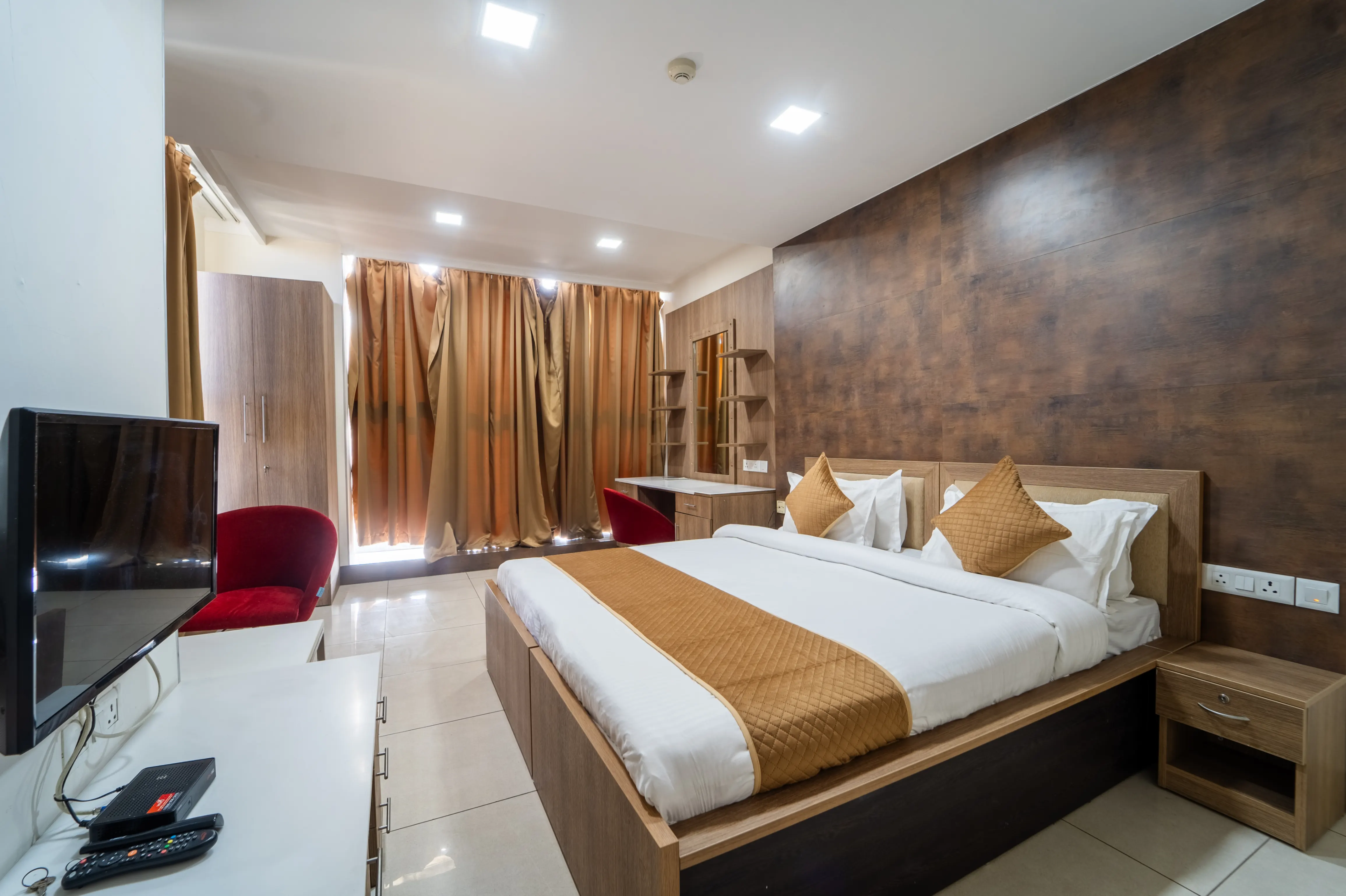 Veeva Hotels Superior Room 1